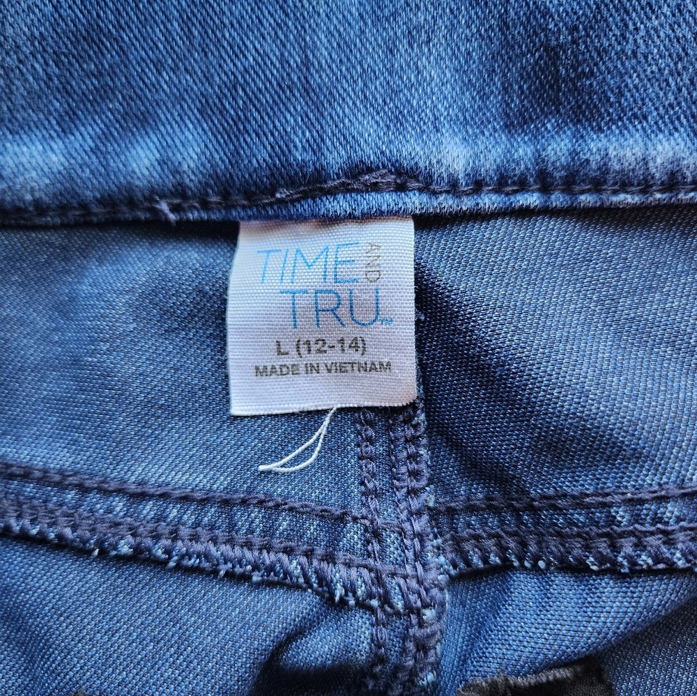 Time and Tru Women's Denim Jeggings - Picture 3 of 5